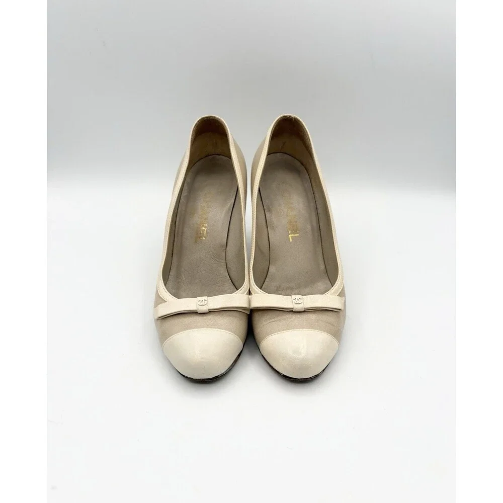 CHANEL white beige